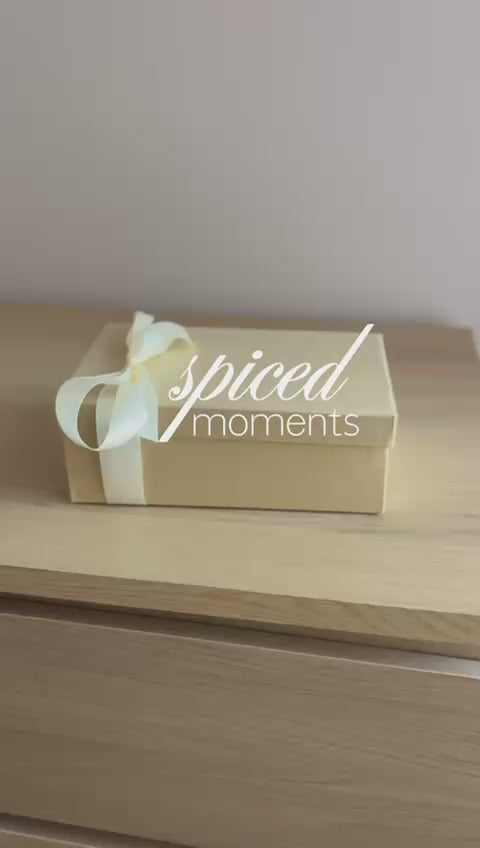 Spiced moments pack